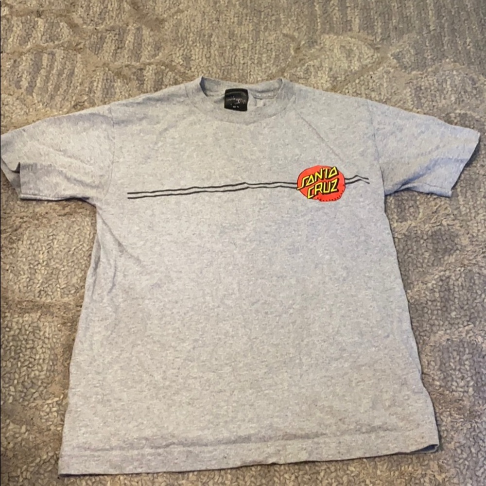 used santa cruz grey t shirt